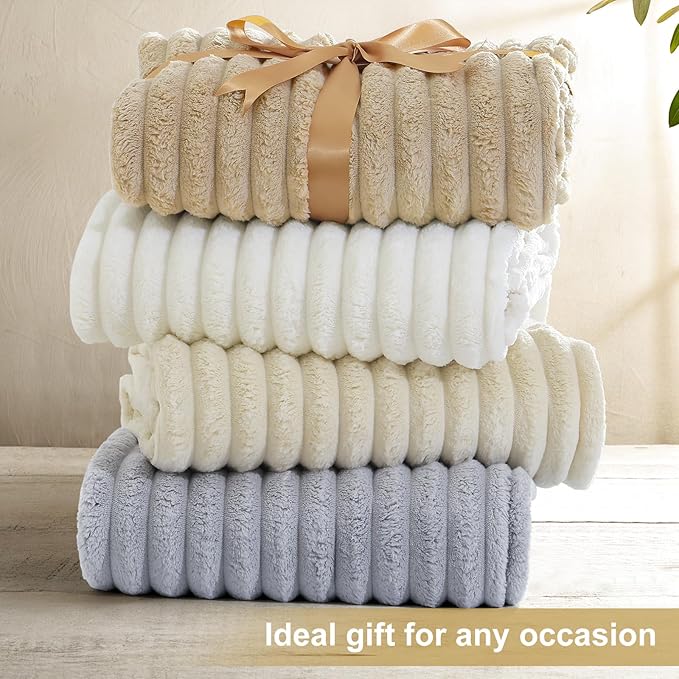 decorUhome Christmas Soft Fleece Cream White Throw Blanket for Couch, Cozy Fluffy Plush Flannel Striped Blanket for Sofa Bed, Lightweight Decorative Ribbed Fuzzy Blanket for Woman, 50x60 Inches